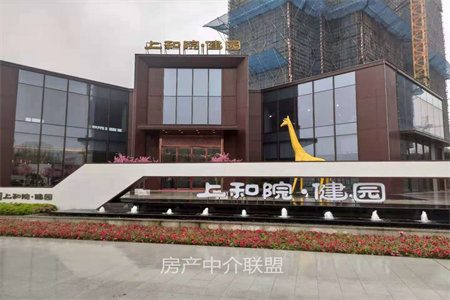 城东金色家园3室2厅1卫110.8万103m2出售